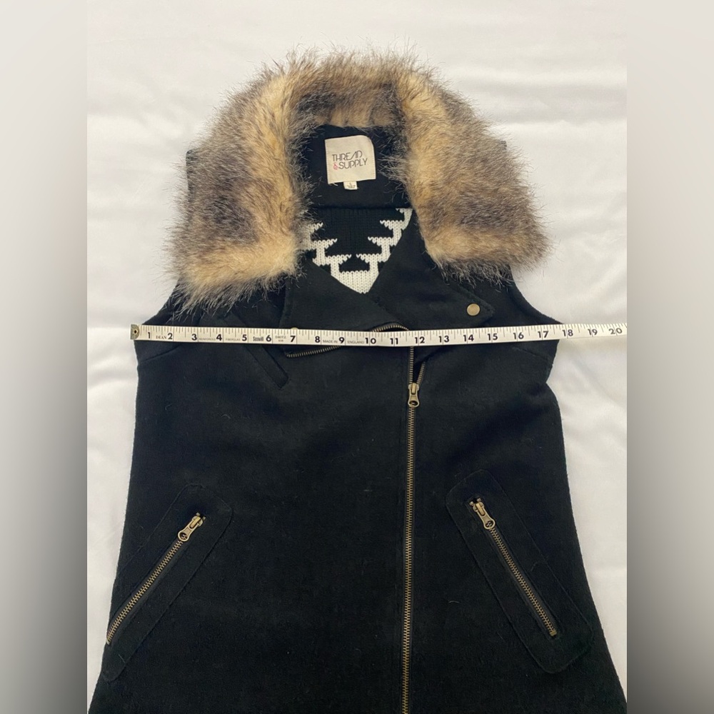 Thread & Supply Black Vest Size Large - Picture 3 of 8